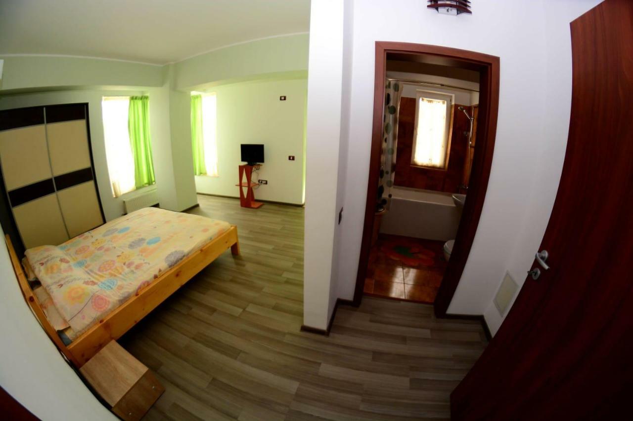 David Aprilia Apartman Năvodari Kültér fotó